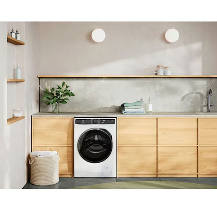Electrolux Mesin Cuci Front Loading UltimateCare 300 9 KG - EWF9023P5WC